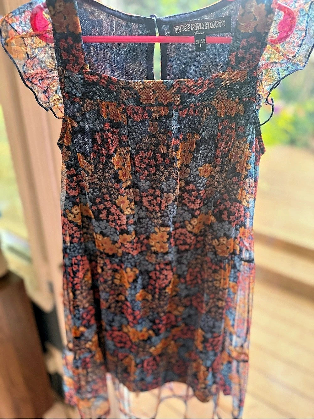 Girls Three Pink Hearts Floral Mini Dress in Black & Orange Size Small Like New